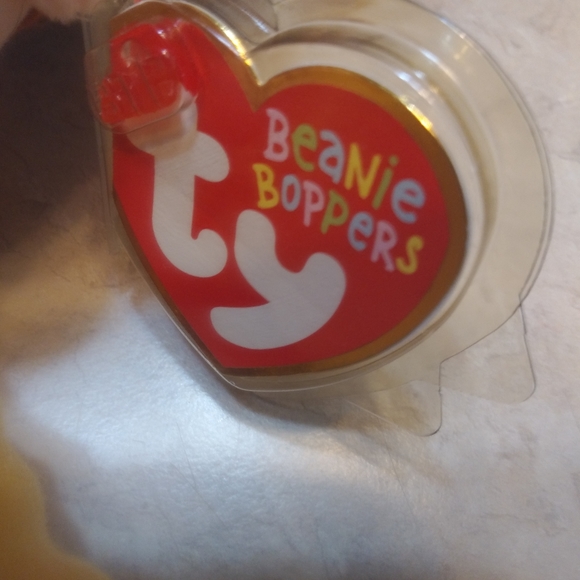 Exclusive BBOC Beanie Bopper Cuddly Crystal NWT - Picture 4 of 9